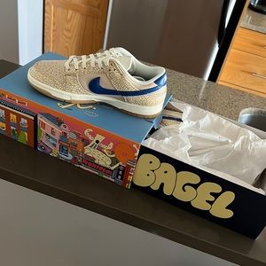 nike dunk low “montreal bagel” sneakers